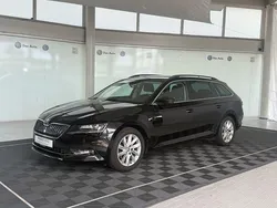 Schwarz Gebraucht 2016 Skoda Superb Kombi | 12.880 € (Superpreis)