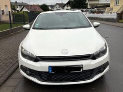 Weiß Gebraucht 2009 VW Scirocco Coupé | 5.400 € (Teuer)