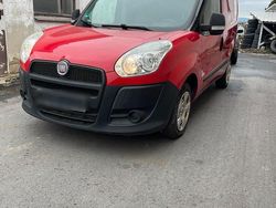 Rot Gebraucht 2012 Fiat Doblò Van / Kleinbus | 2.999 € (Fairer Preis)