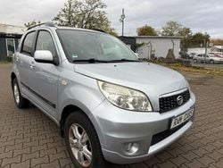 Silber Gebraucht 2010 Daihatsu Terios SUV | 3.999 € (Guter Preis)