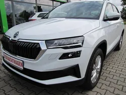 Weiß Gebraucht 2024 Skoda Karoq Ambition SUV | 29.990 € (Guter Preis)