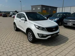Weiß Gebraucht 2015 Kia Sportage Platinum Edition SUV | 8.990 € (Superpreis)