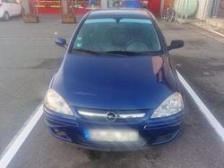 Gebraucht 2005 Opel Corsa Kleinwagen | 480 €