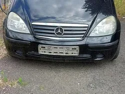 Schwarz Gebraucht 2000 Mercedes A160 Classic Limousine | 550 € (Guter Preis)