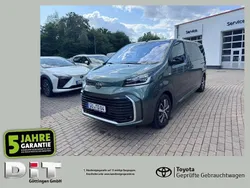 All terrain green Gebraucht 2024 Toyota Proace Verso Team Kombi | 44.990 € (Etwas zu teuer)
