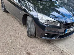 Schwarz Gebraucht 2016 BMW 218 Active Tourer Sport Line Van / Kleinbus | 13.800 € (Guter Preis)