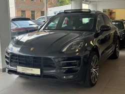 Grau Gebraucht 2016 Porsche Macan Turbo SUV | 32.990 € (Fairer Preis)