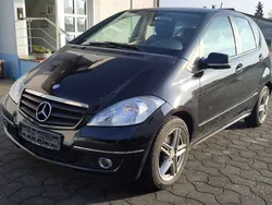 Schwarz Gebraucht 2009 Mercedes A180 Edition Kleinwagen | 3.999 € (Guter Preis)