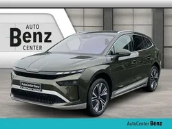 Grün Neu 2025 Skoda Enyaq iV Lounge SUV | 48.990 €