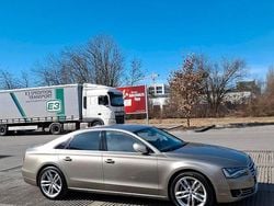 Gold Gebraucht 2011 Audi A8 Limousine | 15.400 € (Guter Preis)