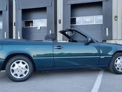 Grün Gebraucht 1995 Mercedes E220 Sportline Cabrio | 39.900 €