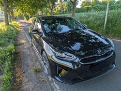 Schwarz Gebraucht 2019 Kia Ceed GT GT-Line Limousine | 14.700 € (Fairer Preis)