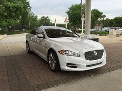 Weiß Gebraucht 2012 Jaguar XJ Limousine | 20.000 €