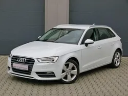 Andere Gebraucht 2014 Audi A3 Comfort Limousine | 11.999 € (Fairer Preis)