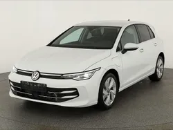 Pure white Neu 2025 VW Golf VIII Style Limousine | 36.495 € (Fairer Preis)