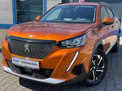 Orange Gebraucht 2020 Peugeot 2008 Allure SUV | 14.450 € (Fairer Preis)