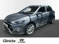 Grau Gebraucht 2020 Hyundai i20 Active Limousine | 15.490 € (Fairer Preis)