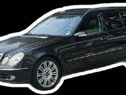 Schwarz Gebraucht 2004 Mercedes E500 Kombi | 6.499 €