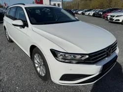 Weiß Gebraucht 2021 VW Passat Kombi | 17.769 € (Guter Preis)