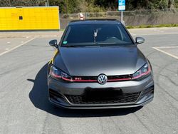 Grau Gebraucht 2019 VW Golf VII GTI Limousine | 22.500 € (Fairer Preis)