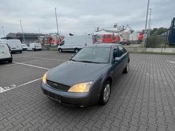 Grau Gebraucht 2002 Ford Mondeo Limousine | 1.150 € (Fairer Preis)