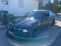 Schwarz Gebraucht 1997 BMW 328 Coupé | 22.999 €