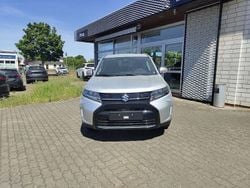 Silber Neu 2025 Suzuki Vitara Comfort SUV | 24.490 € (Fairer Preis)