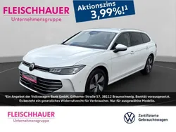 Weiss Gebraucht 2024 VW Passat Business Kombi | 37.690 € (Guter Preis)