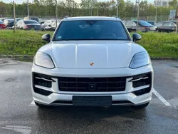 Grau Neu 2025 Porsche Cayenne S SUV | 133.500 €