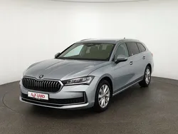 Silber Gebraucht 2024 Skoda Superb Kombi | 35.890 € (Fairer Preis)
