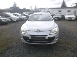 Grau Gebraucht 2012 Renault Mégane GrandTour Bose Edition Kombi | 1.550 €