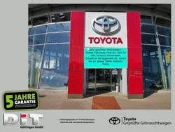 Oxygenblau metallic Gebraucht 2018 Toyota Avensis Team | 17.990 € (Guter Preis)