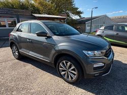 Grau Gebraucht 2021 VW T-Roc Style SUV | 16.900 €