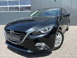 Schwarz Gebraucht 2015 Mazda 3 Center-Line Limousine | 14.999 € (Etwas zu teuer)