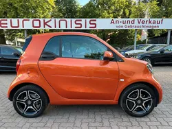 Orange Gebraucht 2018 Smart ForTwo Coupé Prime Kleinwagen | 18.888 € (Teuer)