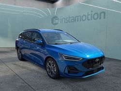 Blau Gebraucht 2023 Ford Focus ST-Line Van / Kleinbus | 27.640 € (Teuer)