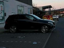 Schwarz Gebraucht 2017 Mercedes GLE350 AMG SUV | 22.500 €