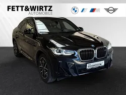 Saphirschwarz metallic Gebraucht 2024 BMW X4 Performance SUV | 59.799 € (Guter Preis)