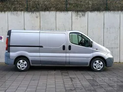 Starsilber Gebraucht 2014 Opel Vivaro Van | 9.790 € (Superpreis)