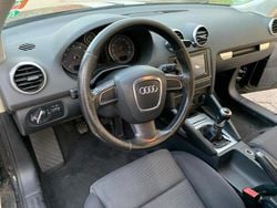 Schwarz Gebraucht 2010 Audi A3 Sportback Ambition Kleinwagen | 3.200 € (Guter Preis)