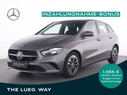 Grau metalliclack mountaingra Gebraucht 2024 Mercedes B200 Progressive Van / Kleinbus | 30.999 € (Fairer Preis)