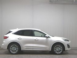 Weiss Gebraucht 2021 Ford Kuga Vignale SUV | 18.480 € (Fairer Preis)