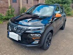 Schwarz Gebraucht 2022 Dacia Spring Comfort Plus Kleinwagen | 9.990 € (Guter Preis)