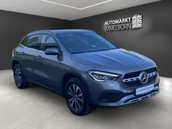 Grau Gebraucht 2022 Mercedes GLA180 SUV | 32.980 € (Fairer Preis)