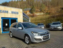 Starsilber/silver iii Gebraucht 2005 Opel Astra Edition Kombi | 2.990 € (Etwas zu teuer)