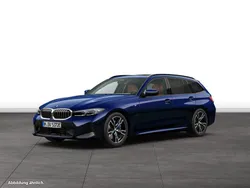 Blau Gebraucht 2024 BMW 330e Kombi | 58.529 €