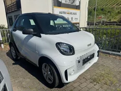 Schwarz Gebraucht 2020 Smart ForTwo Electric Drive Passion Cabrio | 10.490 € (Superpreis)