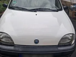 Weiß Gebraucht 2004 Fiat Seicento Kleinwagen | 300 €