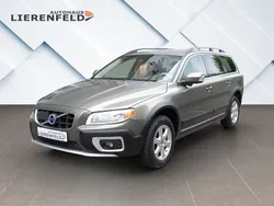 Caper green / Gebraucht 2010 Volvo XC70 Momentum SUV | 19.990 € (Etwas zu teuer)