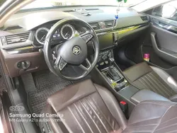 Schwarz Gebraucht 2016 Skoda Superb LAURIN & KLEMENT Kombi | 18.500 € (Fairer Preis)